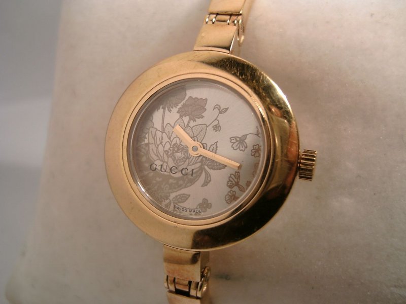 Gucci 105 Gold